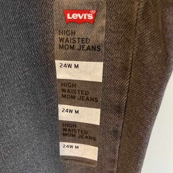 Levi's Women's High Waisted Mom Jeans (in Plus) Size24 W - Picture 7 of 8